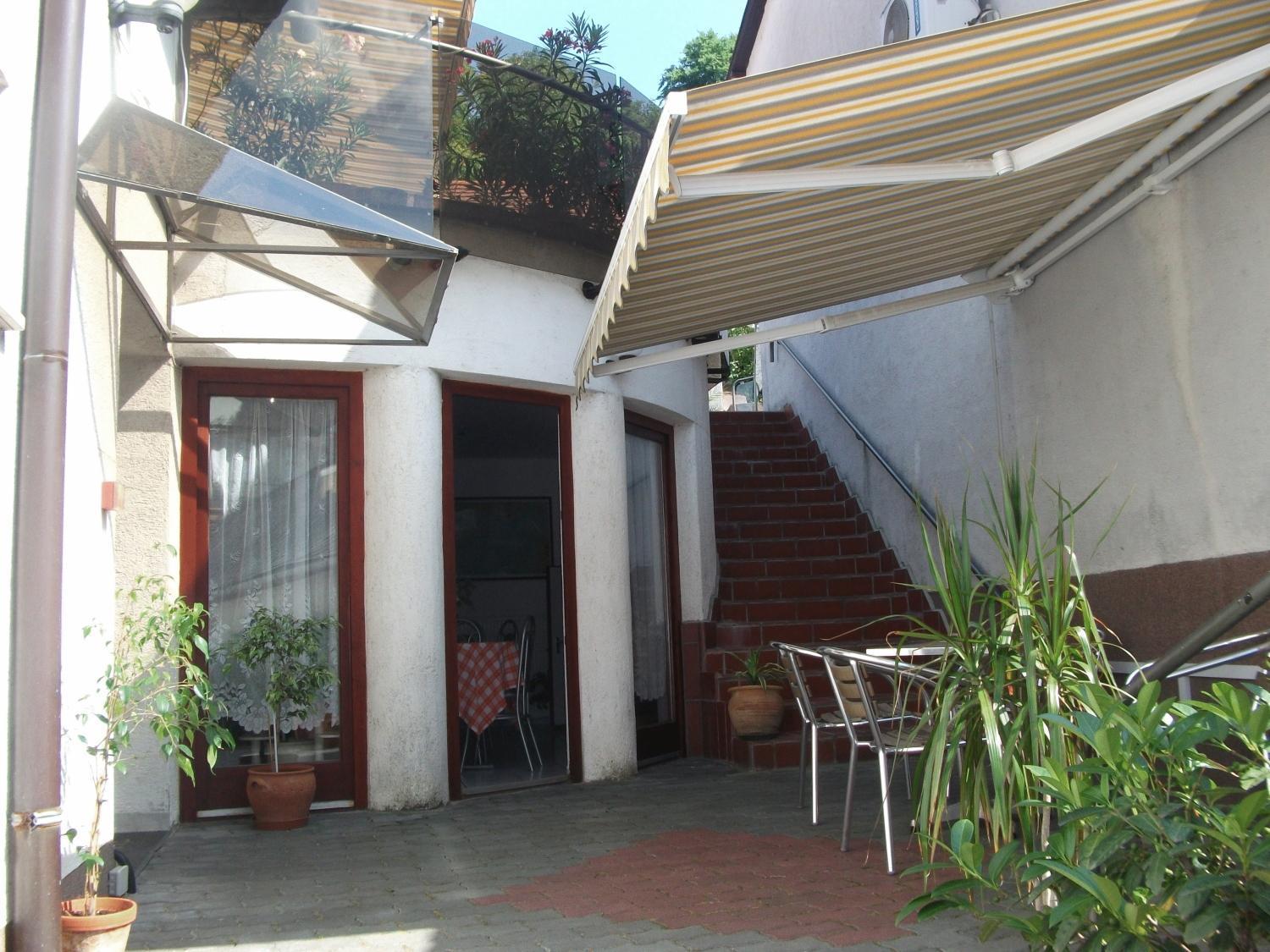 Ria Panzio Bed and Breakfast Esztergom Buitenkant foto